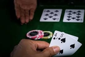 Bàn chơi live casino baccarat và roulette tại jum88 với dealer thật